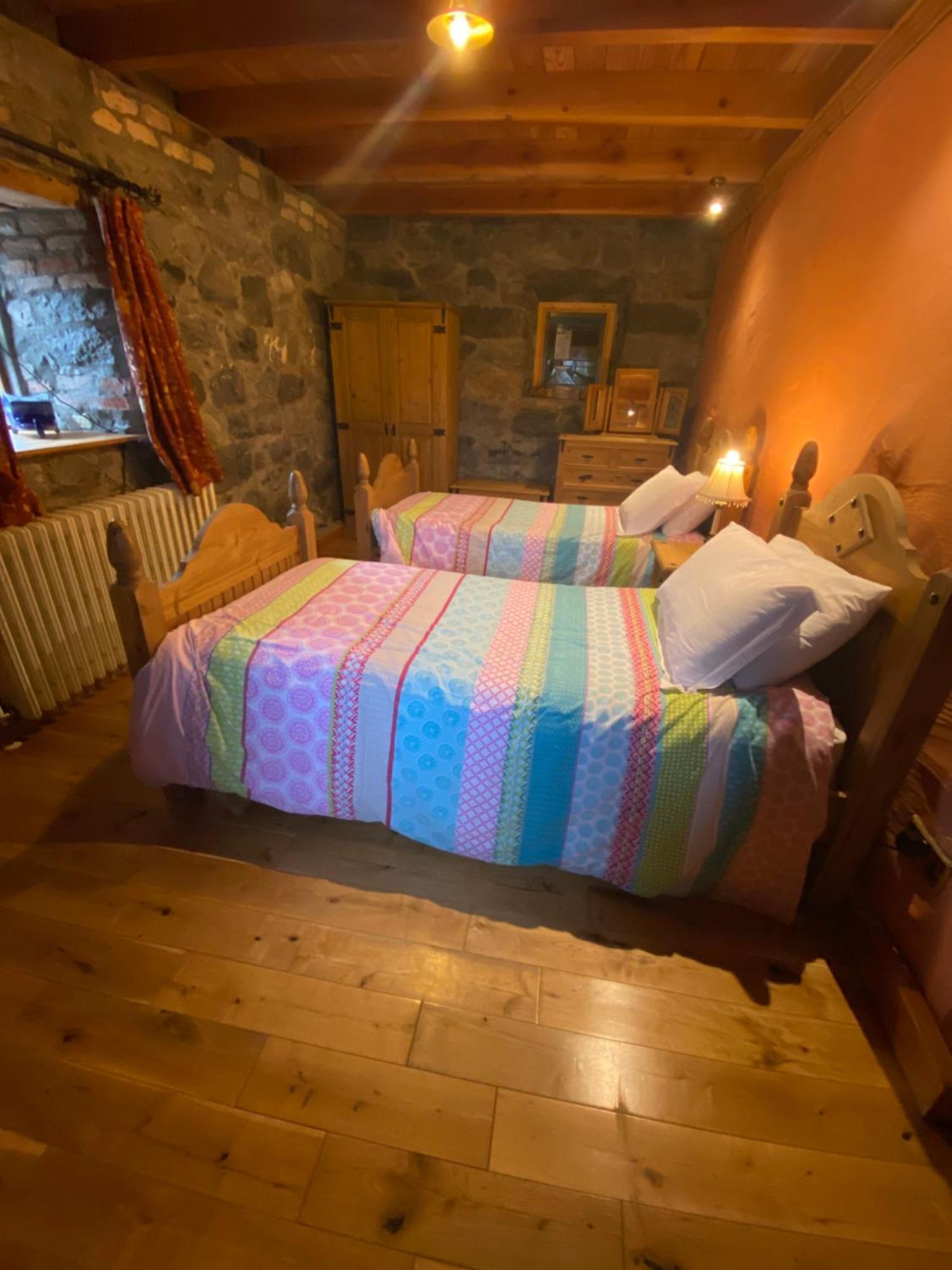 Traditional Stone Cottage 300 Years+ Galway Buitenkant foto